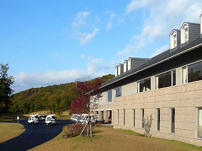 【新潟】胎内高原ゴルフ倶楽部の口コミ・料金は？女性サービス充実の自然派リゾートコース