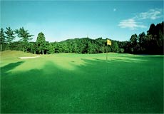 【三重】伊勢中川カントリークラブの料金・口コミは？初心者にも優しいフラット林間コースの魅力とは
